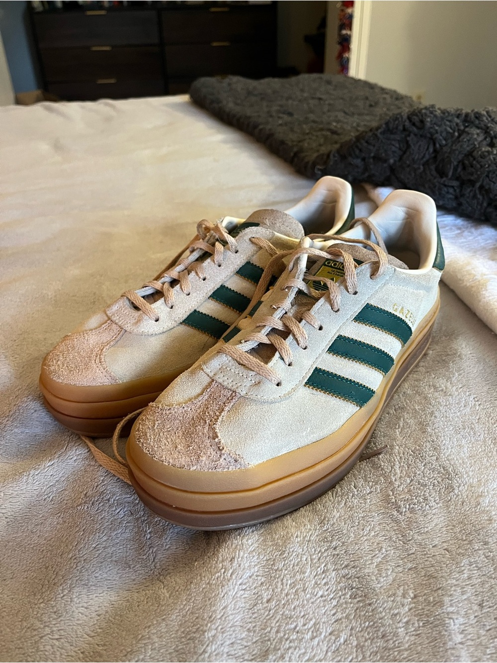 Women's Adidas Gazelle Bold Platform Sneakers Size 8.5